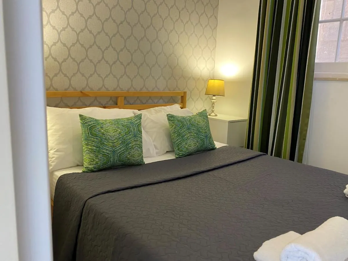 Tritoni Valletta Harbour House - The Harbour Seaviews Malta